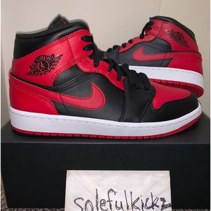 Air Jordan 1 Mid "Banned” (2020) Black/Gym Red-White 554724-074 Mens Size 9 DS